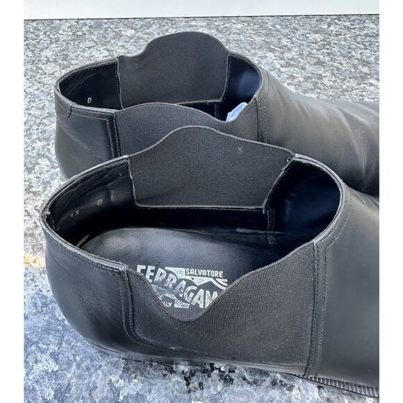 Salvatore Ferragamo Santo Chelsea Ankle Boots Black Glossy Leather Slip On 13D main image 13